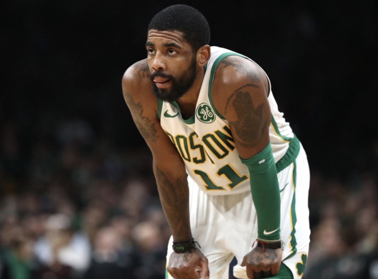 美记：鹈鹕球员和管理层认为威利·格林执教时，不严格约束锡安（美记称：鹈鹕球员与管理层认为威利·格林对锡安管控不严）