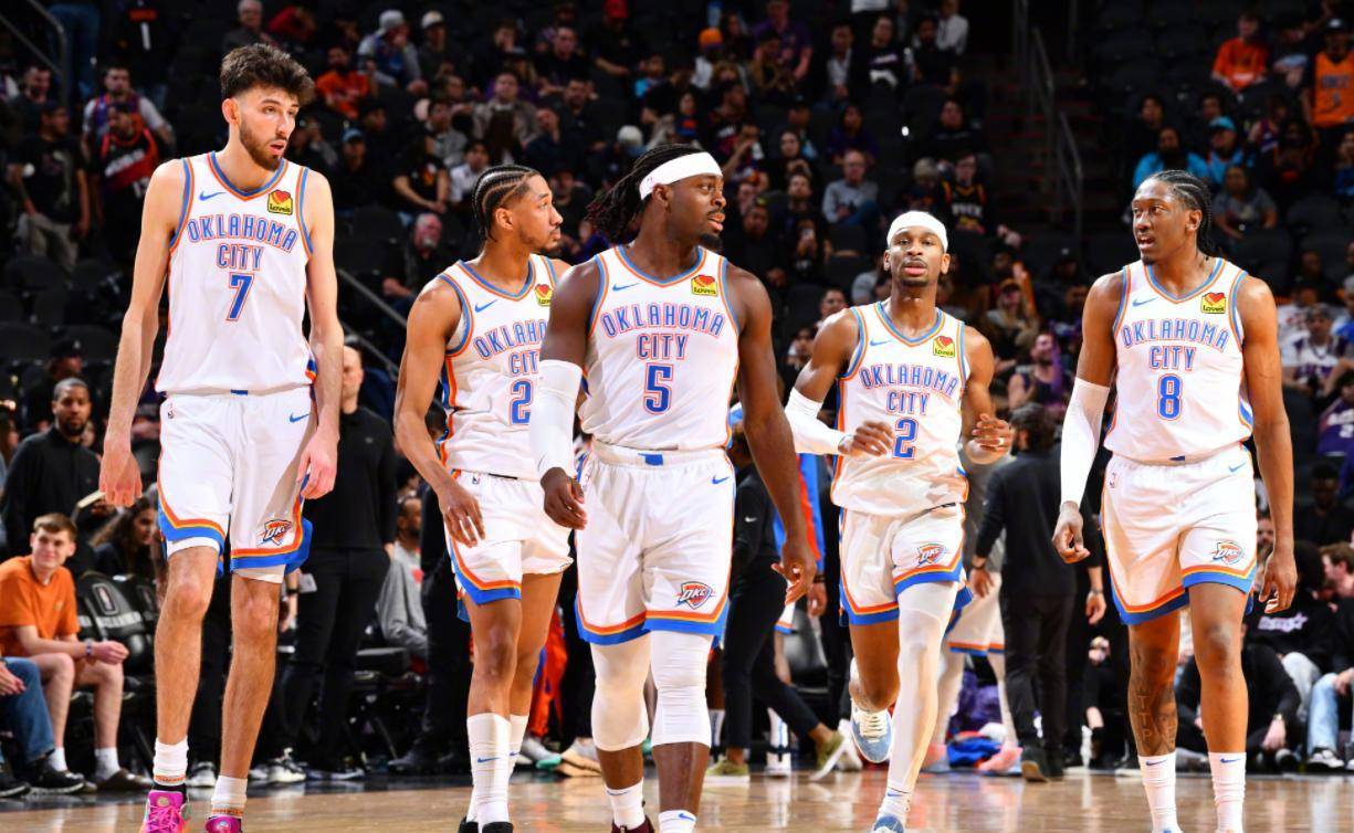 B费谈C罗被罚下：这是足球里会发生的事，他知道自己犯了错误（B费评C罗染红：赛场常见插曲，他已意识到自己的失误）