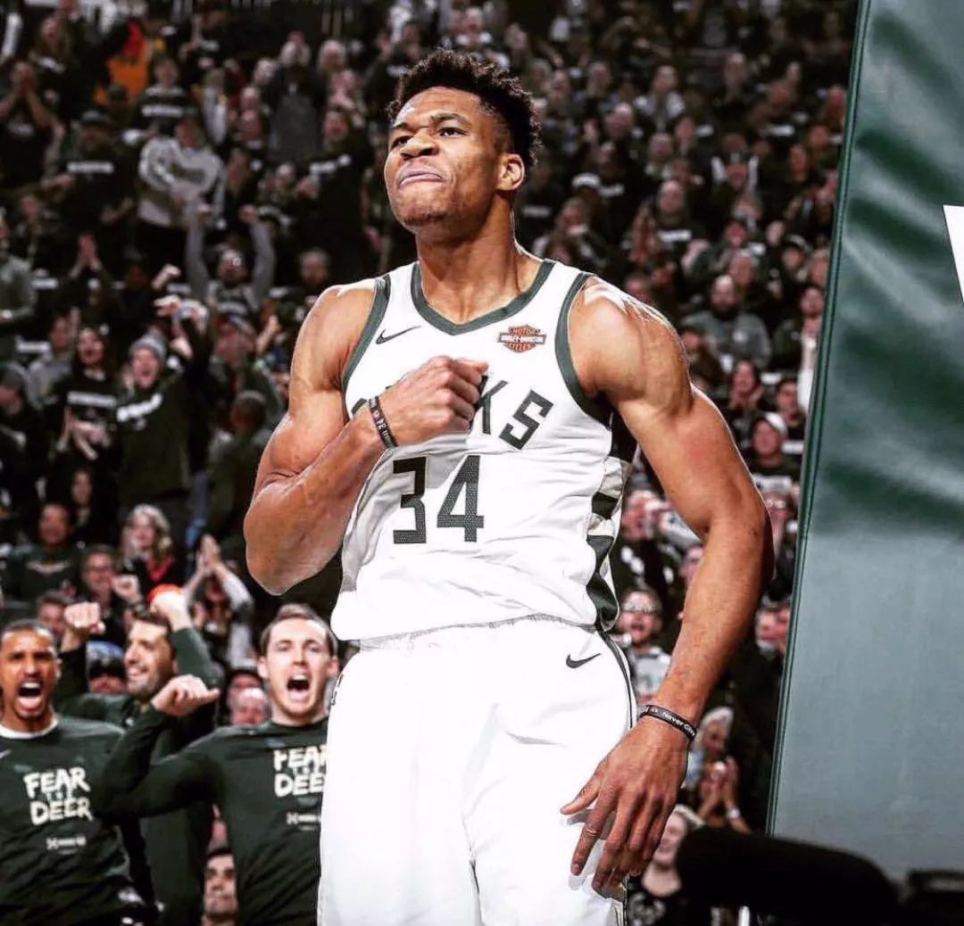 罗马诺：埃里克-加西亚曾在1月接近加盟科莫，但被弗里克否决（罗马诺：弗里克否决埃里克-加西亚一月转投科莫的计划）