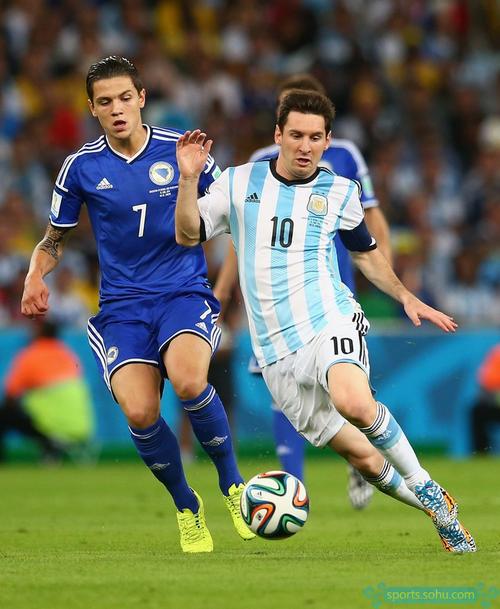 津媒：新鹏城新帅陈涛近期会去英国城市足球集团总部交流学习（津媒：新鹏城新任主帅陈涛将于近期前往英国城市足球集团总部交流学习）