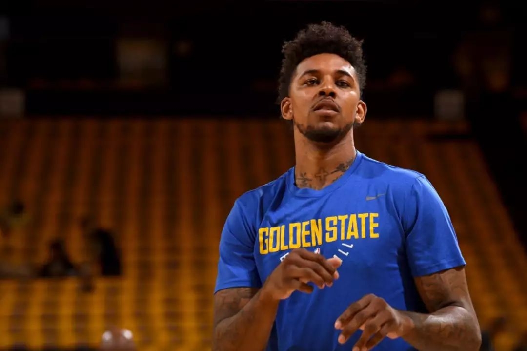 公牛vs76人前瞻：公牛4连胜状态火热，76人复仇有难度（公牛VS76人赛前解析：公牛豪取四连胜气势正盛，76人复仇之路艰险）