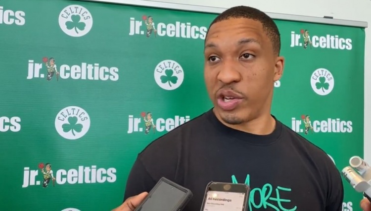 CBA：吉林队主场逆转击败四川（CBA：吉林主场上演逆转力克四川）